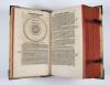 Rau (Rauw), Johannes, Cosmographia. Das ist: Ein schöne Richtige und volkomliche Beschreibung deß Göttlichen Geschöpffs, Himmels und der Erden, beydes der Himmlischen und Irrdischen Kugel. Wie die Himmlische in ire Circulos und Sphaeras und die Irrdische in ihre Theil Europam, Asiam und Aphricam, beneben Americam… getheilet wirdt.