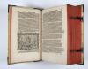 Rau (Rauw), Johannes, Cosmographia. Das ist: Ein schöne Richtige und volkomliche Beschreibung deß Göttlichen Geschöpffs, Himmels und der Erden, beydes der Himmlischen und Irrdischen Kugel. Wie die Himmlische in ire Circulos und Sphaeras und die Irrdische in ihre Theil Europam, Asiam und Aphricam, beneben Americam… getheilet wirdt.